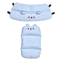 PETTENA夏用冷感クッション2点セット、水色 A面。冷感素材で暑い夏も快適、2点セットで多彩な使い方。ベージュ色が部屋に馴染み、ペットの安眠と涼しい休憩を提供!