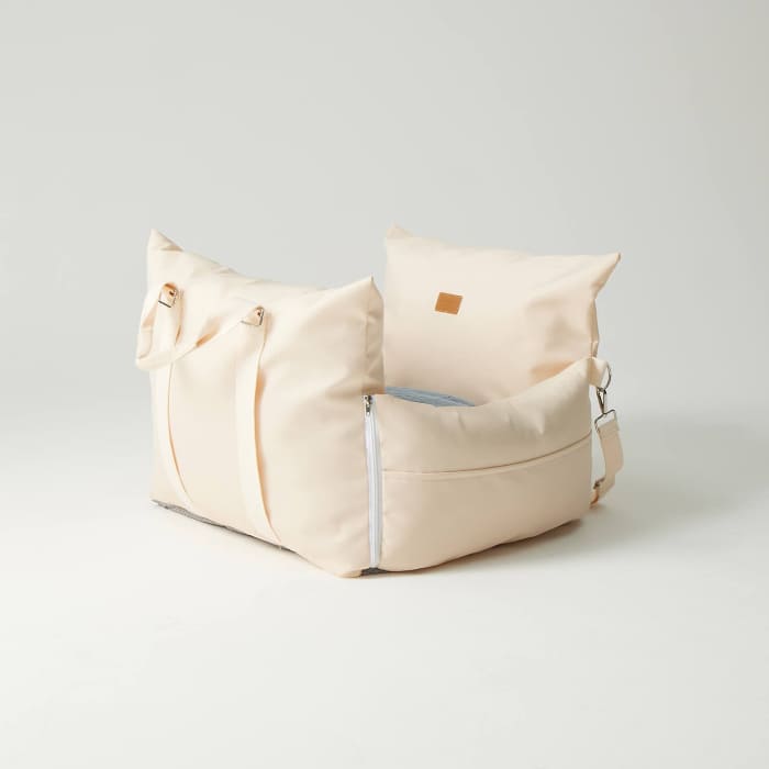 PETTENA ペット用ドライブベッド